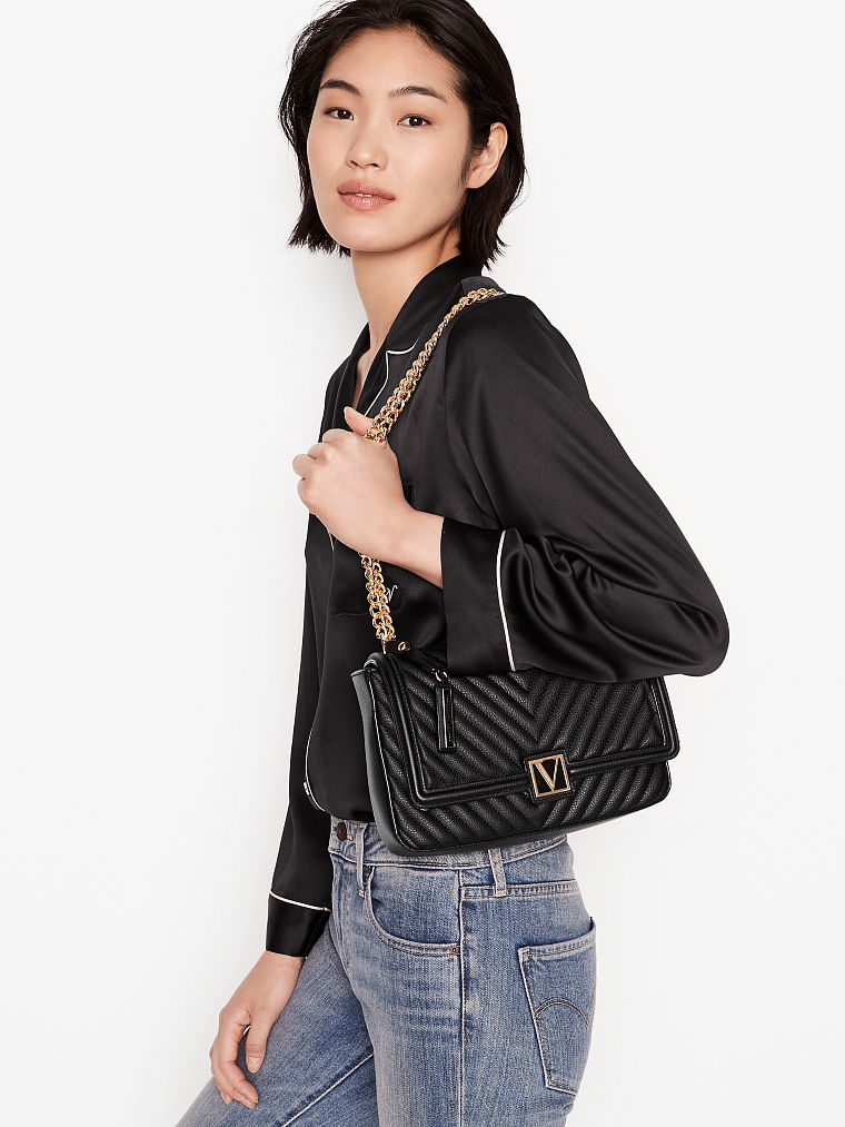 Medium shoulder sales bag