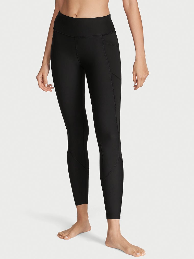 Buy Total Knockout Mid-Rise Leggings in Jeddah