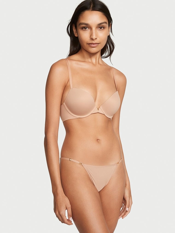 Victoria's Secret Sexy Illusions Push-up Plunge Bra, Women's Fashion, New  Undergarments & Loungewear on Carousell