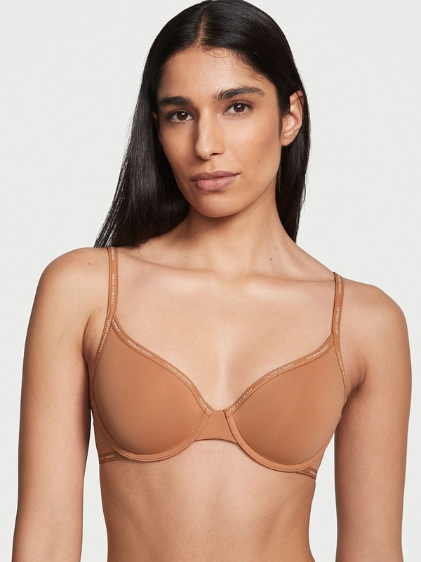 https://www.victoriassecret.com.sa/assets/styles/VS/11202307/image-thumb__2102337__product_zoom_large_800x800/11202307_4YQY_112023074yqy_om_f.jpg