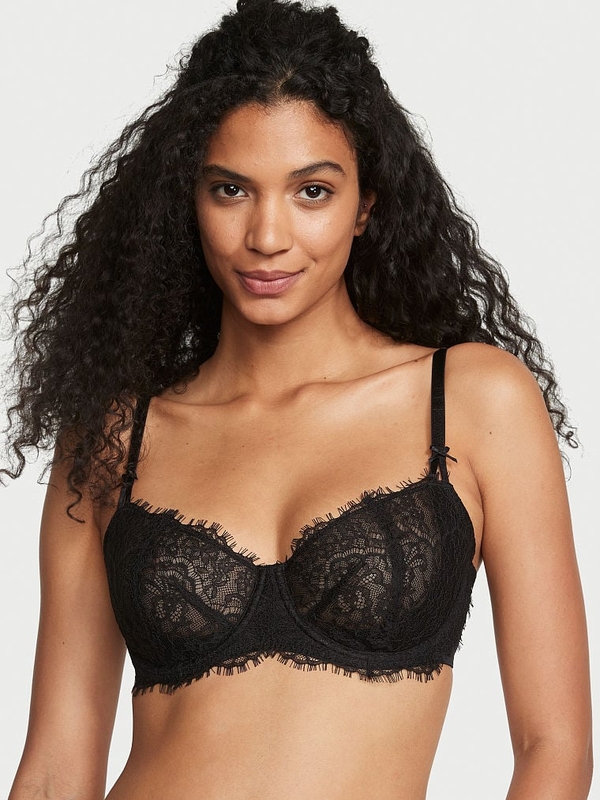 https://www.victoriassecret.com.sa/assets/styles/VS/11220011/image-thumb__2527585__product_zoom_large_800x800/11220011_54A2_1122001154a2_om_f.jpg