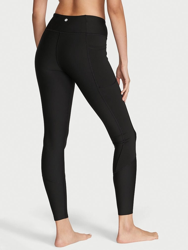 Buy Total Knockout Mid-Rise Leggings in Jeddah